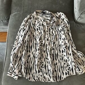 Forever 21 Animal Print Blouse L